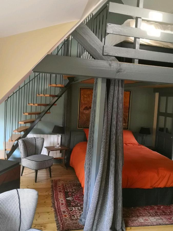 Chambres D'Hotes Le Petit Sully Sully  외부 사진